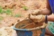 Construção de casa de adobe, Projeto Mindfulness, Tailândia, agosto, 2016<br />Foto Jessica Bittencourt 