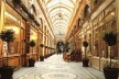 Galerie Vivienne, Paris século XIX [http://www.conexaoparis.com.br/2007/07/14/galerie-vivienne-charme-das-passagens-cobertas/]