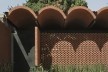Casa Intermedia, Assunção, Paraguai, 2021. Arquitetos Horacio Cherniavsky, Viviana Pozzoli, Gabriela Ocampos, Franco Pinazzo e Rolph Vuyk (autores) / Equipo de Arquitectura<br />Foto Frederico Cairoli 