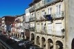 Porto, Miragaia, casario e espaços públicos reabilitados pelo CRUARB/CH, onde prevalecem moradias populares e restaurantes nos térreos<br />Foto Andréa da Rosa Sampaio, 2016 