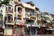 Hanói, edificações na Av. Dinh Tien Hoang<br />Fotos LMBO 