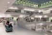 Biblioteca Municipal de Stuttgart, atrium. Arquiteto Young Yi<br />Foto Luiz Antonio Lopes de Souza 