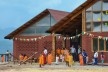 Escuela inicial y primaria Unión Alto Sanibeni, Comunidad Nativa Unión Alto Sanibeni, Pangoa, Junin, Perú, 2019. Arquitectos Marta Maccaglia, Raúl Arancibia, Giulia Perri y Susanna Olivieri / Asociación Semillas para el Desarrollo Sostenible<br />Foto Equipo Semillas 