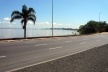 Ao fundo, centro histórico de Porto Alegre, visto da Fundação Iberê Camargo<br />Foto Diogo Figueiredo de Freitas 