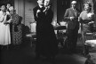 Paulo Autran e Cleide Yáconis, <i>Assim é (se lhe parece)</i> no TBC, 1953. Direção de Adolfo Celi<br />Foto Fredi Kleemann 