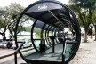 O tubo, estação de ônibus, parte do sistema de transporte urbano. (O cobrador estava dormindo...) <br />foto Lygia Nery 