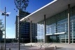 Vista da entrada do Eisemann Center<br />Foto de Charles Davis Smith, AIA 