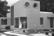 Imagem A máquina de habitar de Jacques Tati: a casa positivista, imagem do filme "Mon Oncle". Capítulo 3, página 63