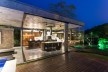 Kiosk EL165, Gravataí RS Brasil, 2016. Architects Diego Brasil and Anderson Calvi / Br3 Arquitetos<br />Foto / photo Marcelo Donadussi 