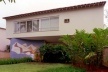 Residência José Peixoto, fachada principal, 1948. Arquiteto Edgar Guimarães do Valle<br />Foto Pedro Lobo  [IPHAN-BH]