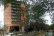 Edifício da Municipalidad de Córdoba, o edifício no contexto urbano e o riacho La Cañada, arquitetos Santiago Sánchez Elía, Federico Peralta Ramos y Alfredo Agostini / Escritório Sepra<br />Foto Roberto Ghione 