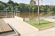 Rua do Porto, deque de madeira, britas e jardins<br />Foto dos colaboradores do projeto 