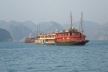 Baía de Ha Long, barcos<br />Foto Lucia Maria Borges de Oliveira 