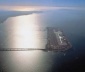 Aeroporto Internacional de Kansai, Osaka, Japão. Arquiteto Renzo Piano. <br />Foto Sky Frot.  [Pritzker Prize]