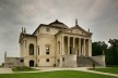 Side view of Villa Rotonda<br />Foto Stefan Bauer  [Wikimedia Commons]