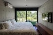Casa LLF, São José dos Campos SP Brasil, 2019. Arquitetos João Paulo Daolio e Thiago Natal Duarte (autores) / Obra Arquitetos<br />Foto/photo Nelson Kon 