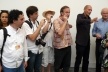 Rem Koolhaas explica a sala do OMA 'Cronocaos', em que alerta para o tom hiper-patrimonial da sociedade contemporânea<br />Foto Flavio Coddou 