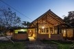Centro comunitário Camburi, Ubatuba SP Brasil, 2018. CRU! Architects, Sven Mouton, Reintje Jacobs, Britt Christiaense e Jan Detavernier<br />Foto Nelson Kon 