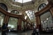 Outra galeria vitoriana, com belíssimos mosaicos no piso<br />Foto Gabriela Celani 