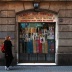 Comércio no Raval <br />Foto Marcio Cotrim 