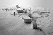 Plano Diretor do Campus da Universidade de Vigo, maquete de Paulo Mendes da Rocha [p. 24-25 do livro]