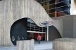 Entrada do Instituto Tomie Ohtake <br />Foto de Nelson Kon 