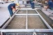 Fixação do bastidor de aço no painel de GRC tipo stud frame na Empresa Verdicon Canoas- RS