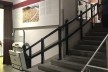 Plataforma elevatória para escada na Galleria dell’Accademia, Florença<br />Foto Larissa Scarano, 2018 