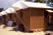 Casa Paper Log, Kobe, Japão, 1995. Arquiteto Shigeru Ban<br />Foto Takanobu Sakuma 