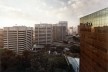 Centro Empresarial Itaú, vista das áreas livres, metrô Conceição. Itauplan e Aflalo & Gasperini<br />Foto Nelson Kon 