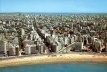 Postal 1998. Vista da dos novos territórios urbanos ocupados a partir de 1930, a sudeste da cidade: Pocitos