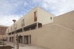 Obra Concluída: Fachada do Edifícios de Casas Sobrepostas ( Térreo+Dupléx)<br />Foto Leonardo Finotti 