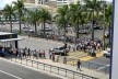 A relação conflituosa entre pedestres e automóveis na região<br />Foto Robert Soares 