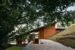 Casa de meia encosta, São Francisco Xavier SP, 2013. Arquitetos Denis Joelsons e Gabriela Baraúna Uchida<br />Foto Pedro Kok 