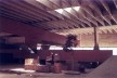 Figuras 16 – Paulo Mendes da Rocha, Jockey Clube de Goiás, Goiânia, 1962, corte e vista interior<br />Foto Edson da Cunha Mahfuz 