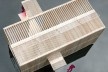 Projeto de quiosque para parques públicos de São Paulo, foto da maquete, Beni Goltsman Barzellai, Guilherme de Barcellos Lozinsky, Mariana Magalhães Costa e Patricia Tinoco. 1º. prêmio categoria estudantes, 2009.