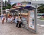 Figura 4 – Modelo Cox, da JCDecaux, situado no Largo da Mariquita<br />Foto do autor 