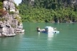 Baía de Ha Long: casa flutuante<br />Foto Lucia Maria Borges de Oliveira 