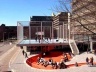 Basket Bar. Vista geral [http://architettura.supereva.com/architetture/20031018/]