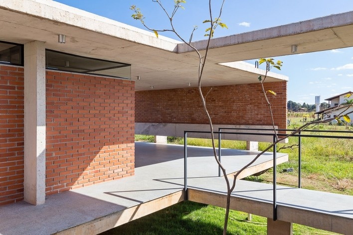 Casa Vila Rica, Brasília DF Brasil, 2017. Arquitetos Daniel Mangabeira, Henrique Coutinho e Matheus Seco / Bloco Arquitetos<br />Foto Haruo Mikami 