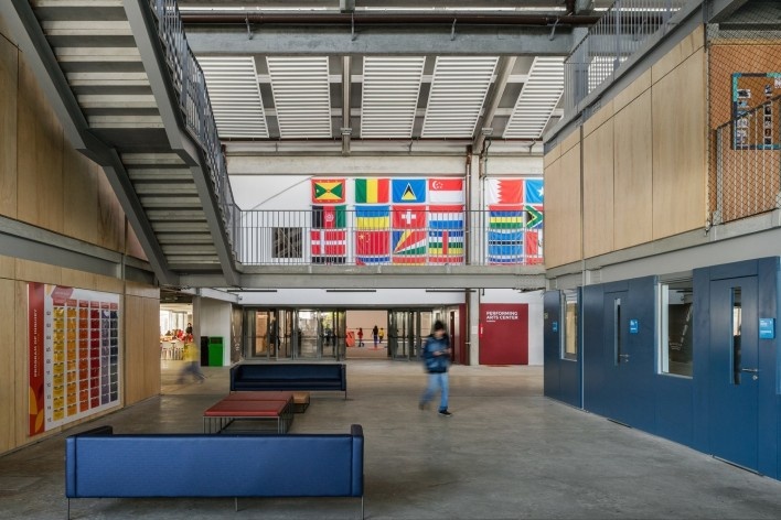 Nova sede da Beacon School, São Paulo SP Brasil, 2016. Arquitetos Vinicius Andrade, Marcelo Morettin, Marcelo Maia Rosa e Renata Andrulis / Guido Otero e Ricardo Gusmão (autores) / Andrade Morettin Arquitetos / Gusmão Otero Arquitetos Associados<br />Foto / photo Nelson Kon 