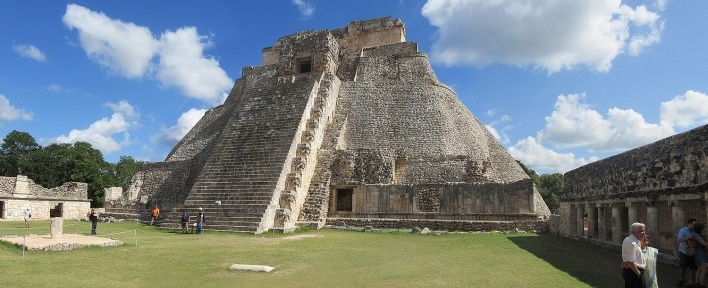 Uxmal, Pirâmide do Mágico, México<br />Foto Victor Hugo Mori 