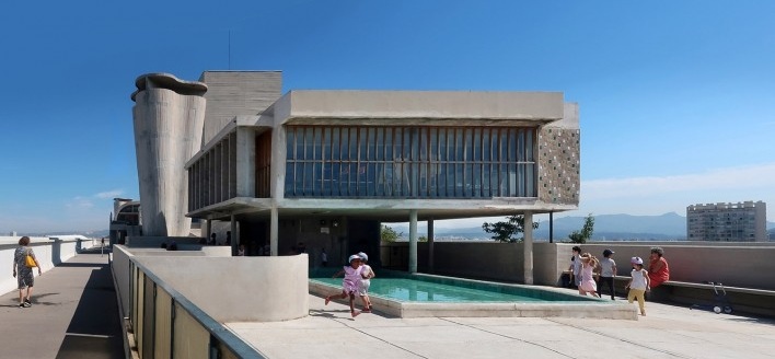 Unité d'Habitation de Marselha<br />Fotomontagem Victor Hugo Mori, 2019 