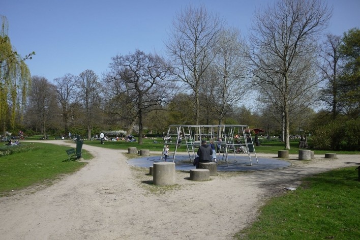 Playgrounds de Aldo van Eyck<br />Foto Marcos Rosa 