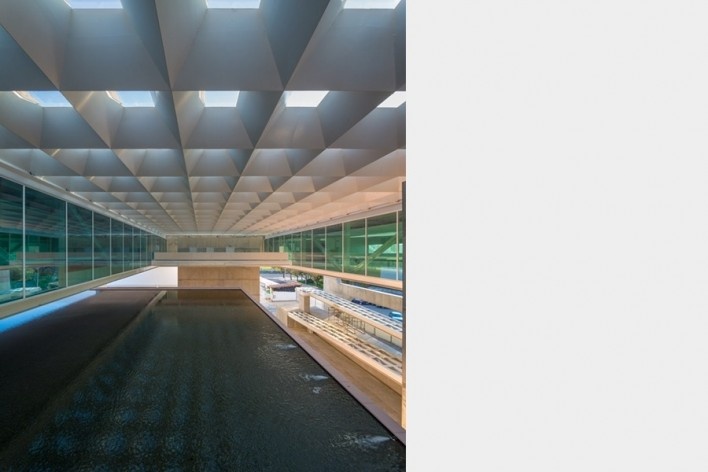 Museu Nacional dos Coches, foyer do anexo, Lisboa. Arquiteto Paulo Mendes da Rocha, MMBB arquitetos e Bak Gordon arquitetos<br />Foto Fernando Guerra  [FG+SG Architectural Photography]
