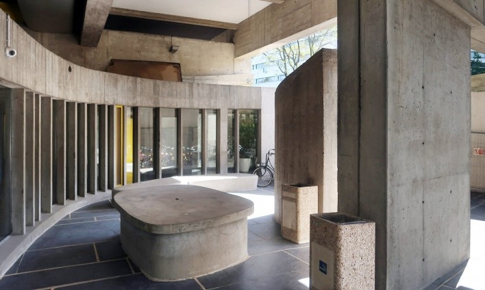 Casa do Brasil, Cidade Universitária de Paris, 1959. Arquiteto Le Corbusier<br />Foto Victor Hugo Mori 