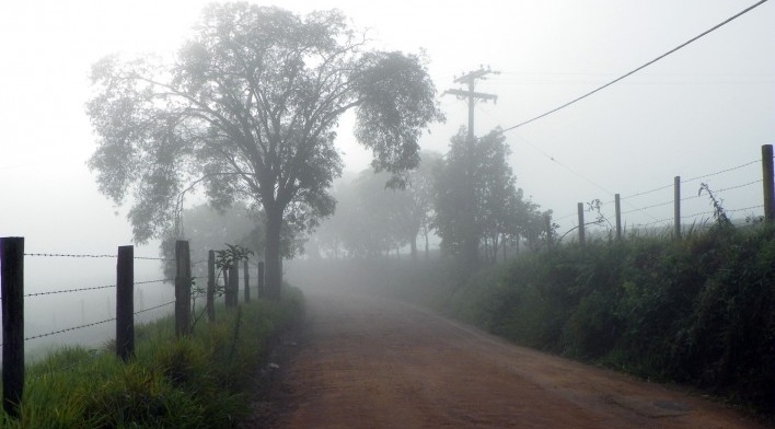 Estrada da Laranja Azeda, Atibaia SP<br />Foto Adriano de Carvalho Capeto 
