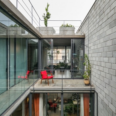 Casa Mipibu, São Paulo SP Brasil, 2015. Arquitetos Danilo Terra, Pedro Tuma e Fernanda Sakano / Terra e Tuma Arquitetos Associados<br />Foto Nelson Kon 
