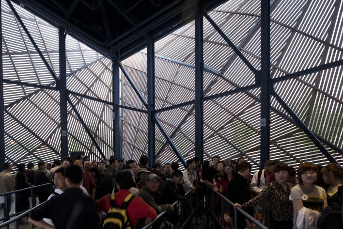 Canadian pavillion in Expo Shanghai 2010. Saia Barbarese Topouzanov architectes<br />Photo Patrick Alleyn  [V2com]