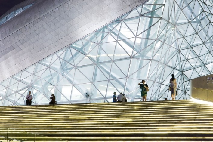Guangzhou Opera House<br />foto Iwan Baan  [Zaha Hadid Architects]